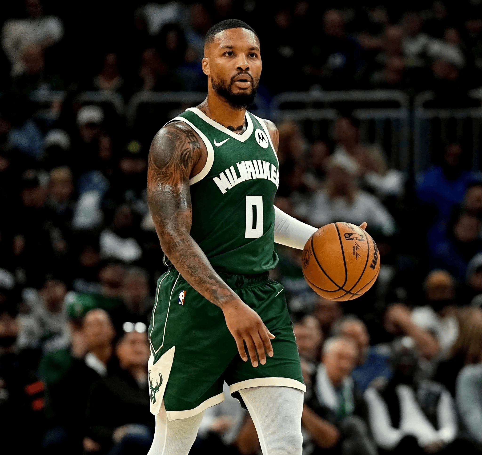 天津队碾压步行者，利拉德扛起全队