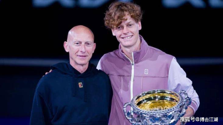 意大利网球队碾压美国网球队，克耶高斯送出助攻