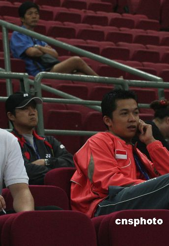 日本羽毛球队爆冷印尼羽毛球队,陶菲克高光表现 日本羽毛球队爆冷印尼羽毛球队,陶菲克高光表现