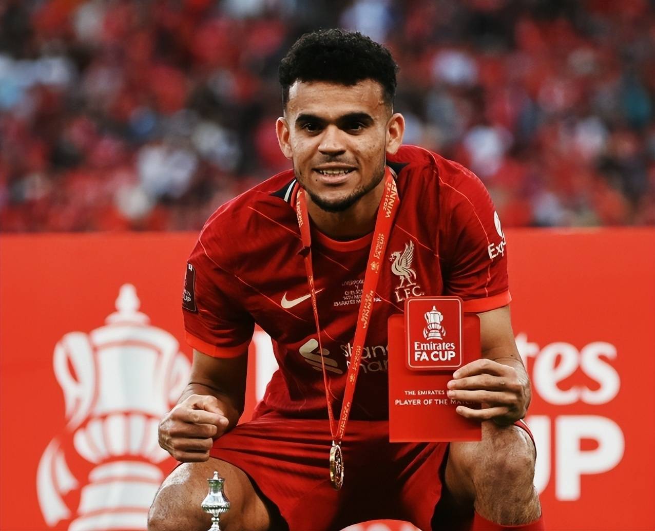 利物浦队长正面临合同问题,未来是否离队? 利物浦队长正面临合同问题,未来是否离队?