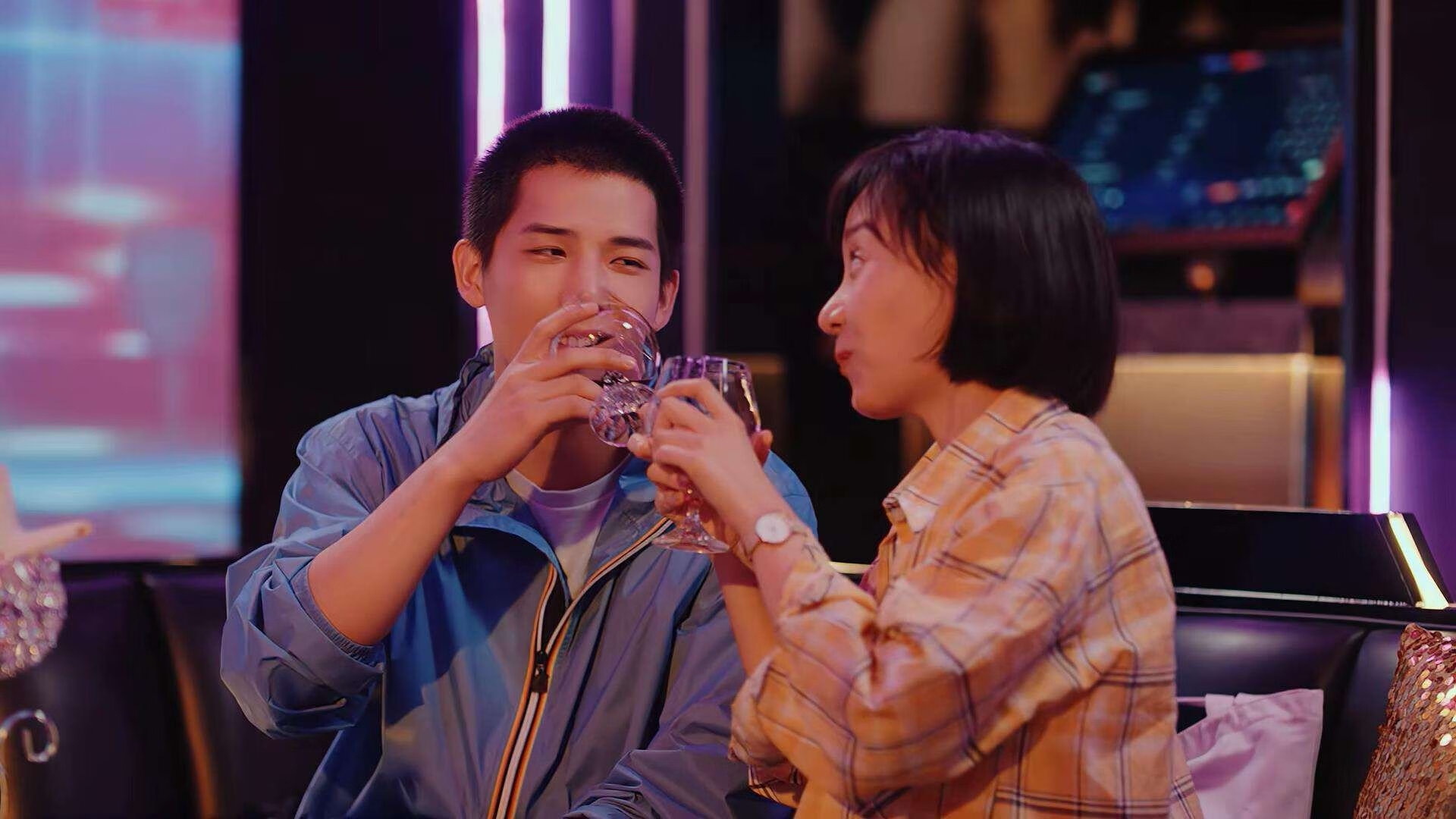 弗拉霍维奇存在感拉满，巴黎提前终结悬念波兰